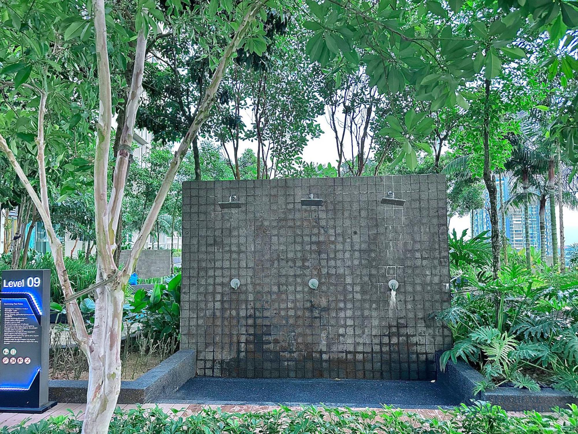 The Elysia Suites Nusajaya  Esterno foto